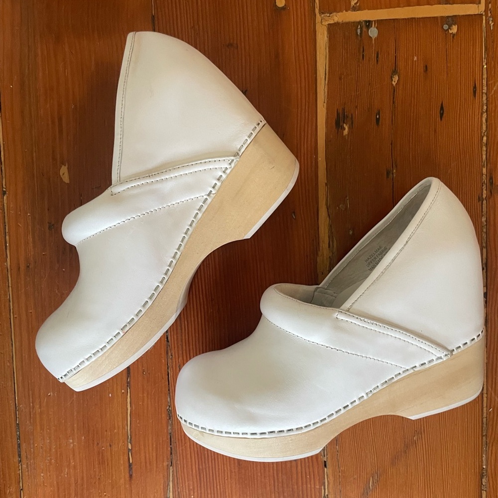 Women's White Leather Clogs